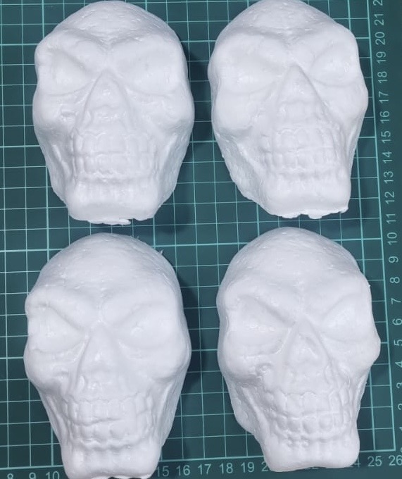 Foam Skull 4/pk